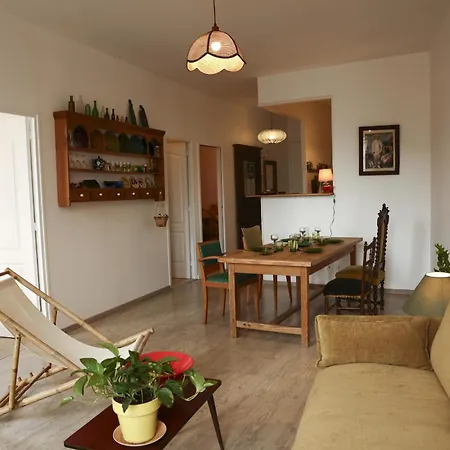 Lägenhet In The Heart Of Saint-michel *